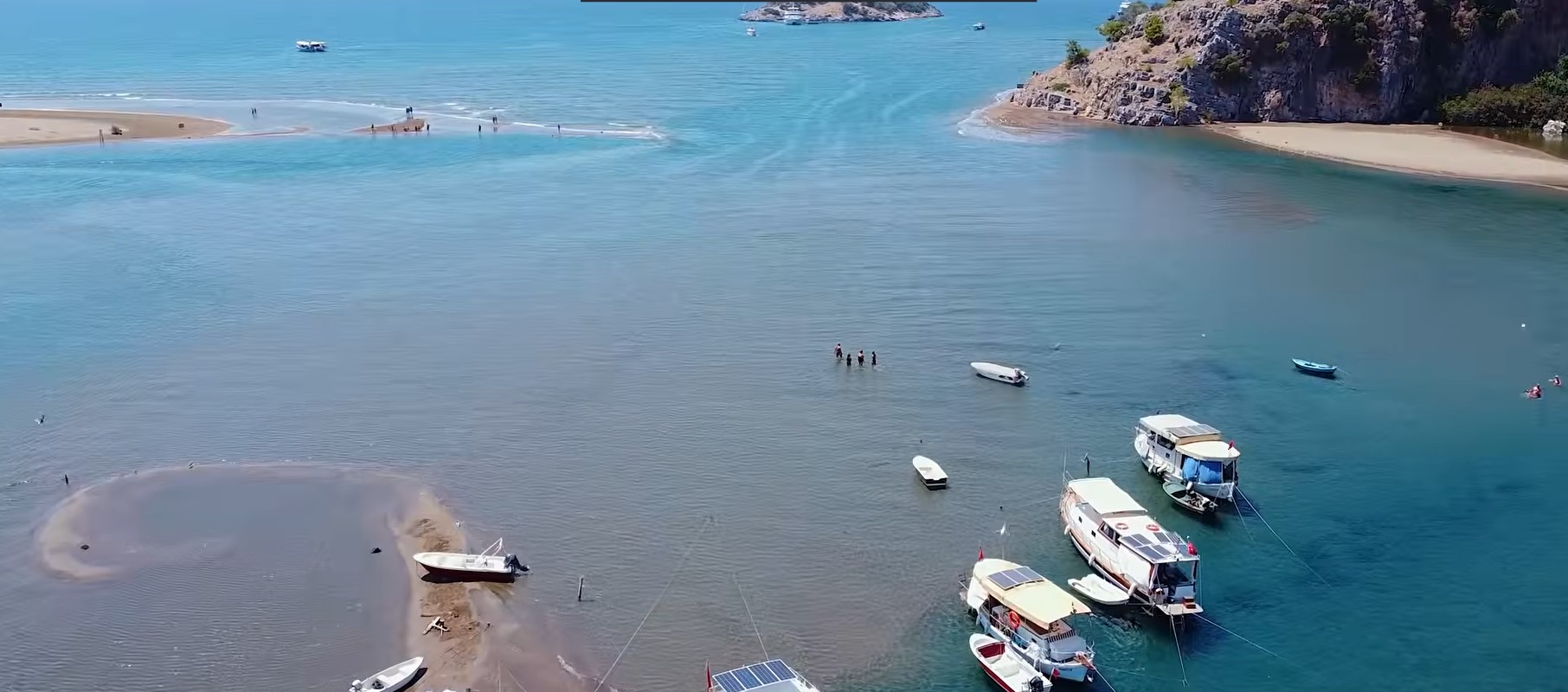 Huzurlu Bahçe Köşesi